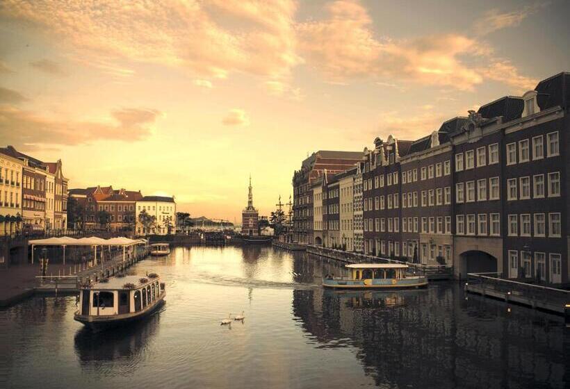 هتل Europe Huis Ten Bosch