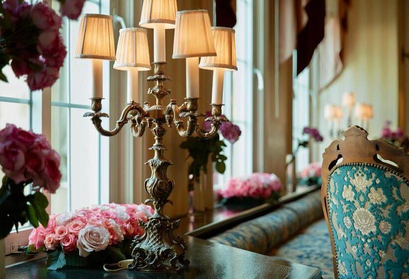 هتل Europe Huis Ten Bosch