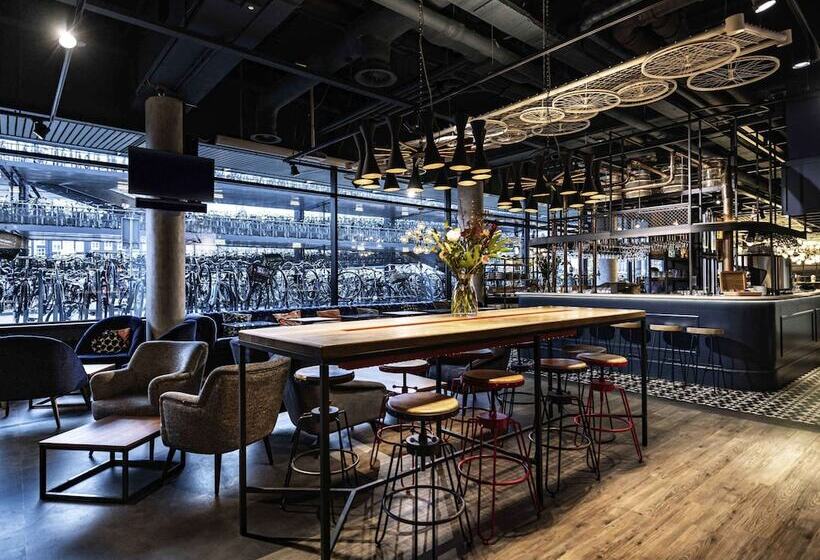 هتل Ibis Amsterdam Centre