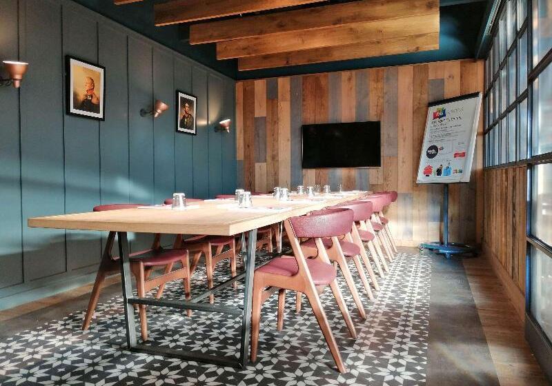 هتل Ibis Amsterdam Centre