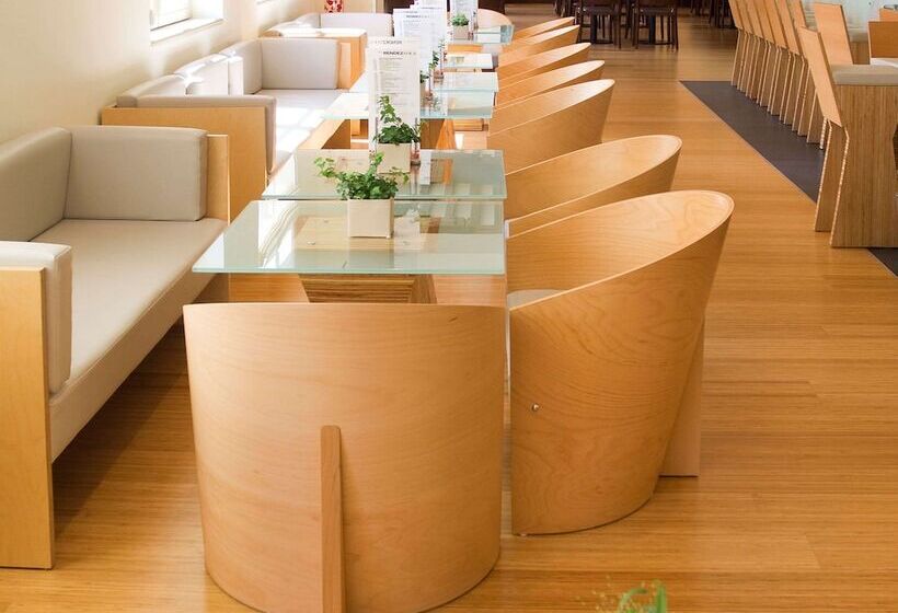 Отель Ibis Brugge Centrum