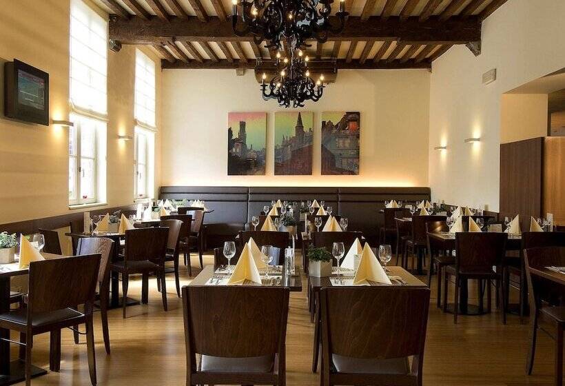 Отель Ibis Brugge Centrum