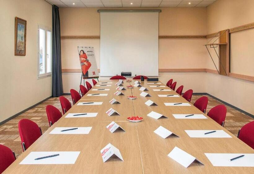 酒店 Ibis Falaise Coeur De Normandie