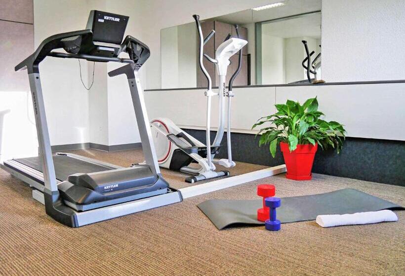 酒店 Ibis Falaise Coeur De Normandie