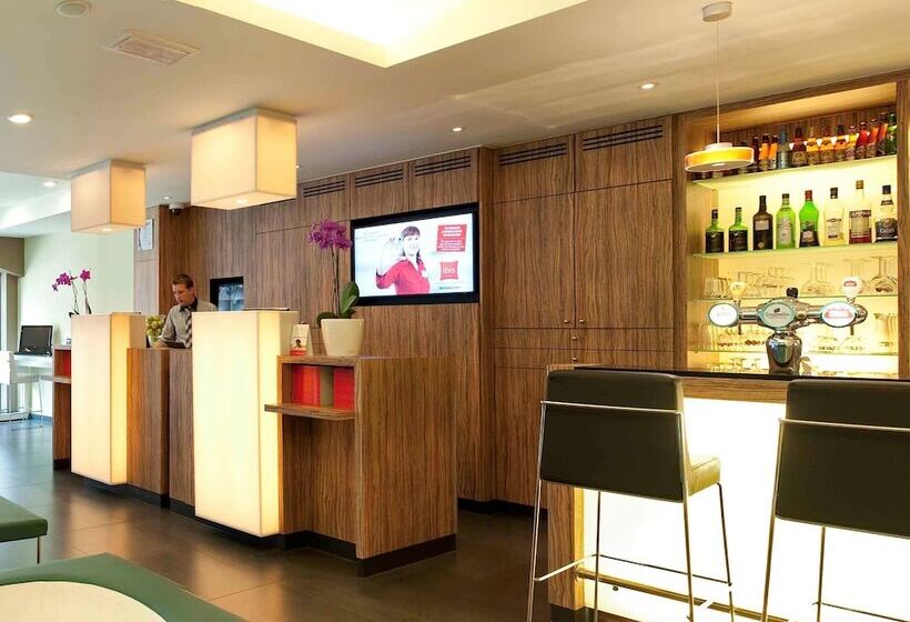 호텔 Ibis Leuven Centrum