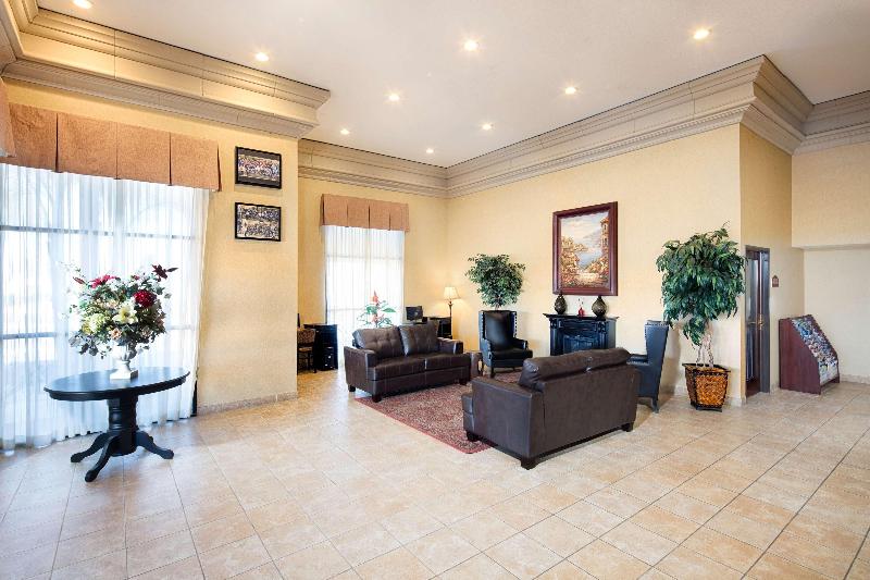 בית מלון כפרי Studio 6 Suites Perris, Ca