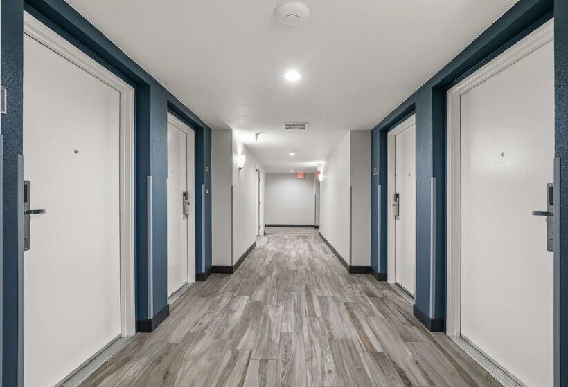 בית מלון כפרי Studio 6 Suites Perris, Ca