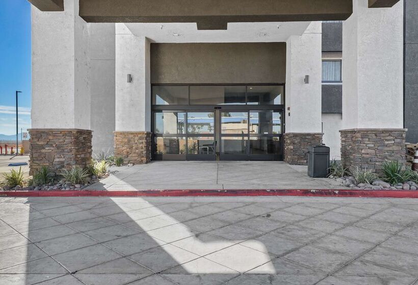 בית מלון כפרי Studio 6 Suites Perris, Ca