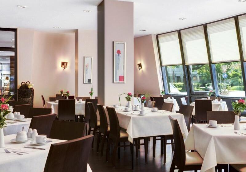 Intercityhotel Freiburg