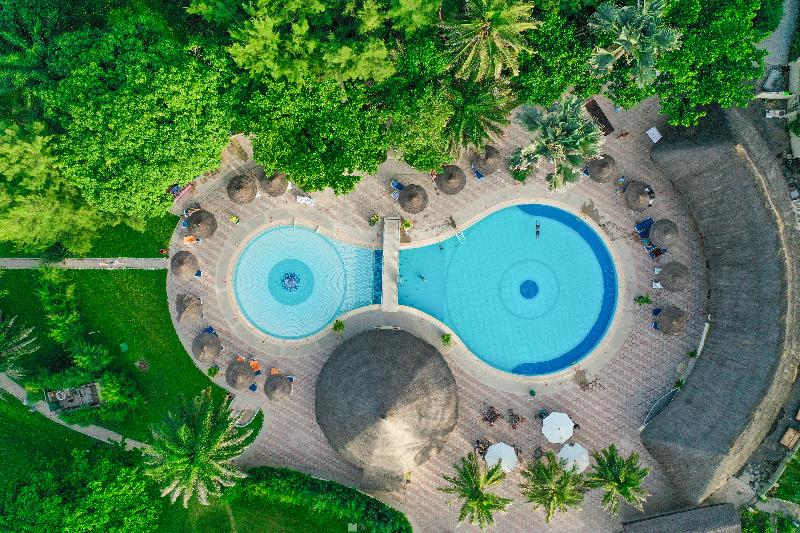 هتل The Kairaba Beach