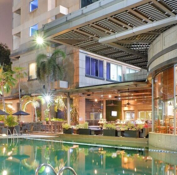 酒店 Kimaya Slipi Jakarta By Harris