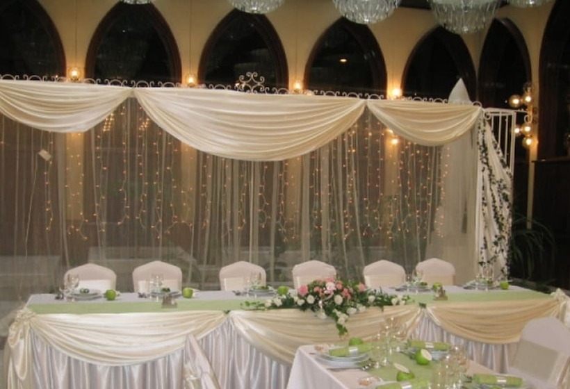 Отель Konferencia