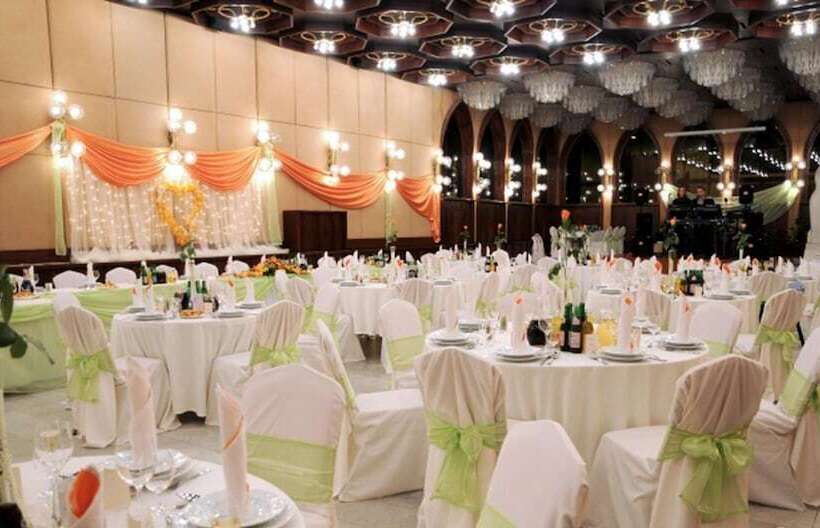 ホテル Konferencia