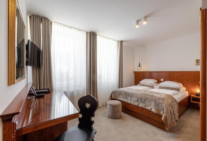 هتل Kotnik Superior Boutique