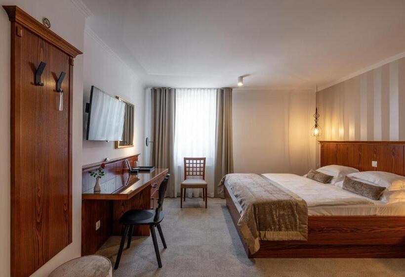 هتل Kotnik Superior Boutique