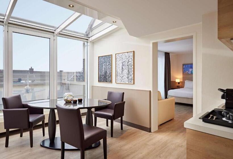 Lindner Hotel Dusseldorf Airport, Part Of Jdv By Hyatt