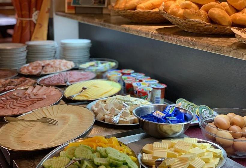 Отель Lucni Dum