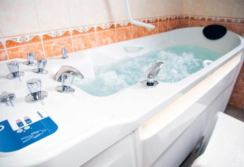 호텔 Lázně Jupiter Bechyně