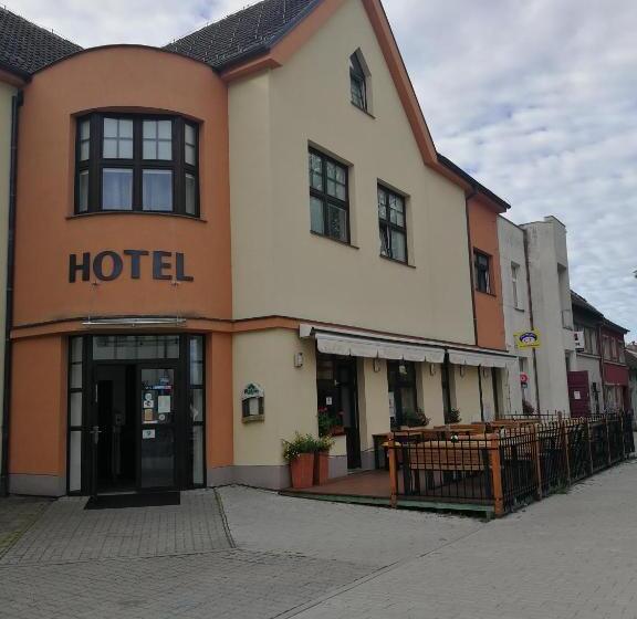 호텔 Lázně Jupiter Bechyně