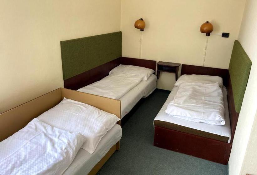 בית מלון כפרי Manuela Ifjúsági