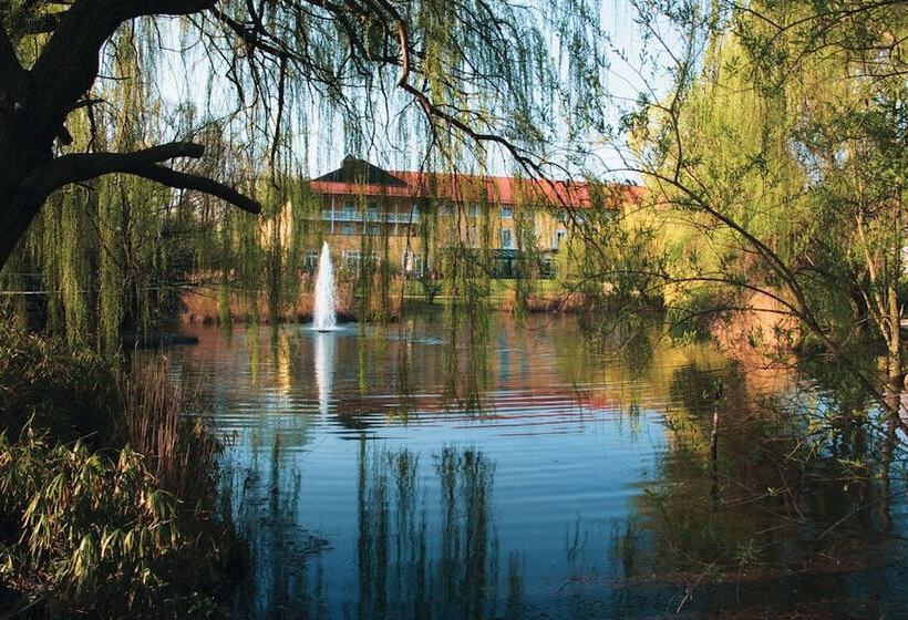 ホテル Maxx By Steigenberger Deidesheim