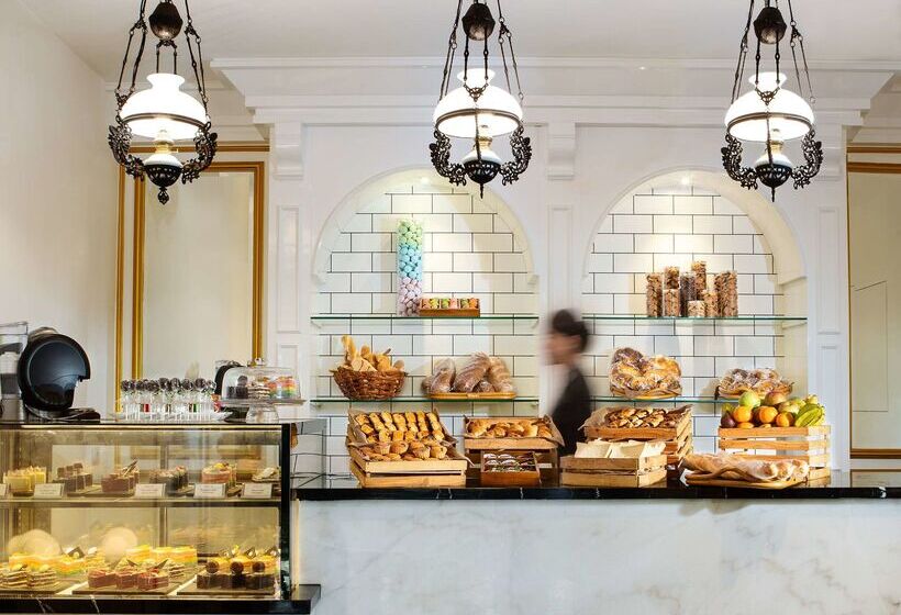 호텔 Melia Purosani Yogyakarta