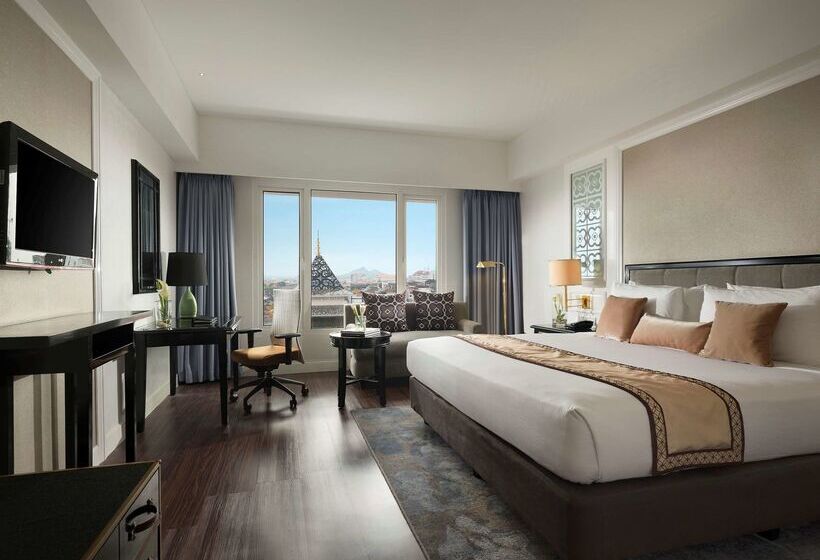 호텔 Melia Purosani Yogyakarta