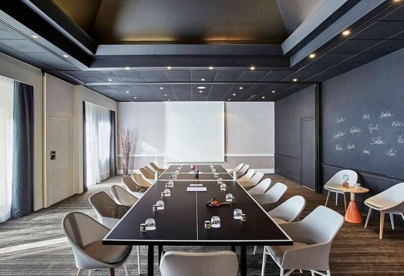 בית מלון כפרי Mercure Château De Fontainebleau