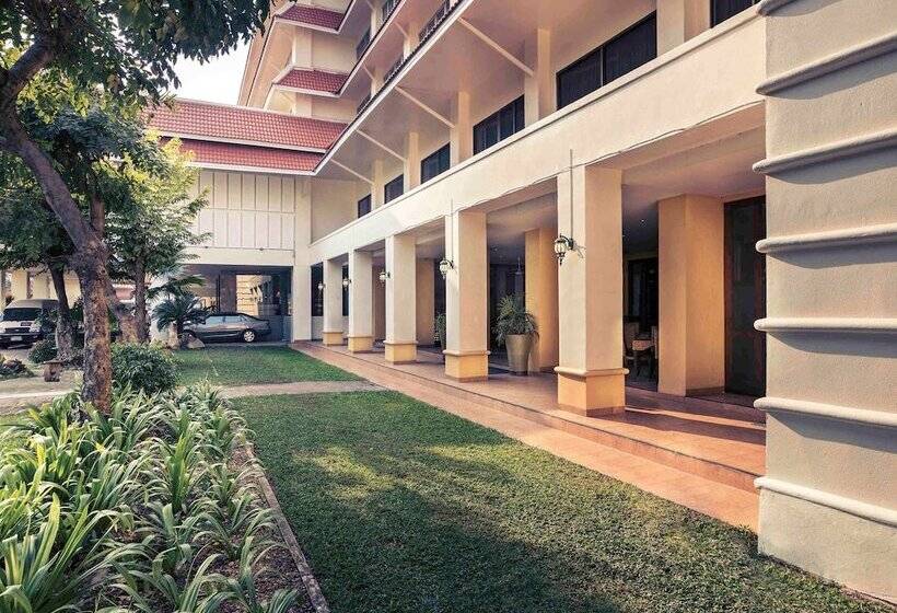 Отель Mercure Chiang Mai
