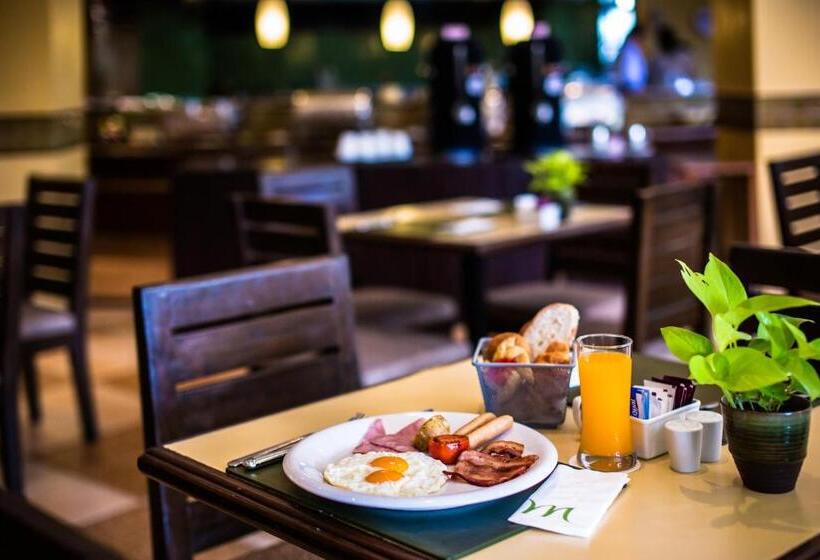 Отель Mercure Chiang Mai