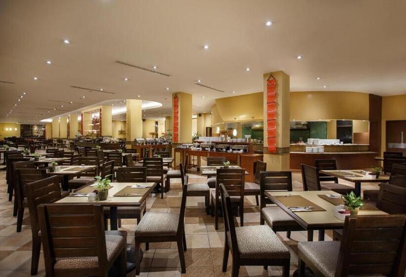 Отель Mercure Chiang Mai