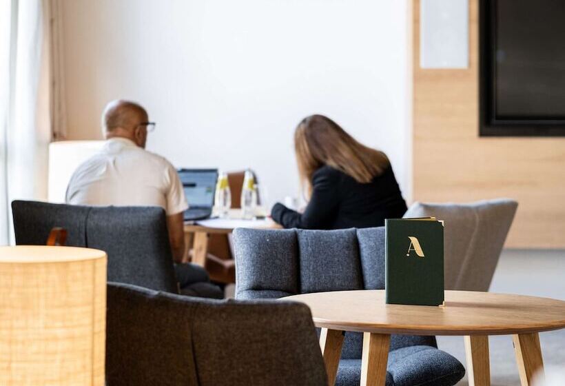 בית מלון כפרי Mercure Compiegne Sud