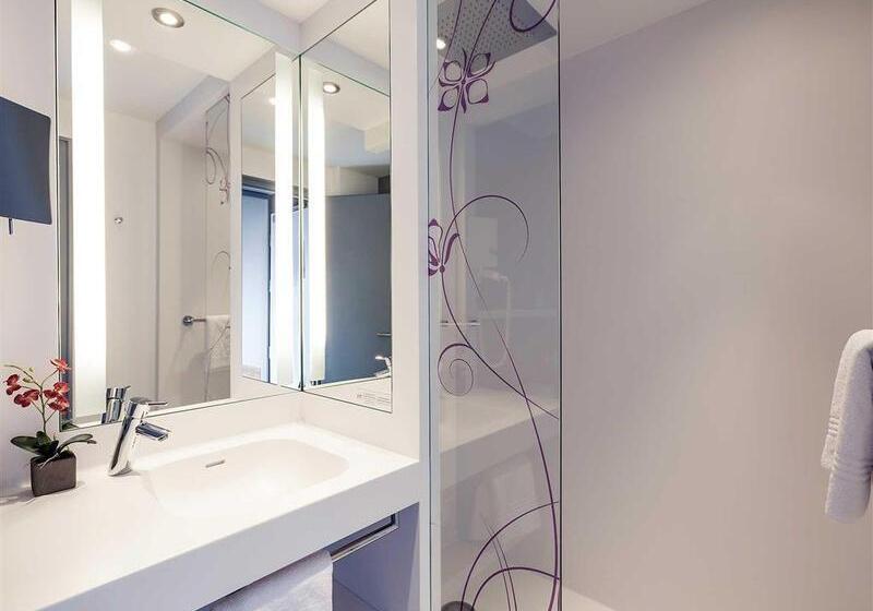 בית מלון כפרי Mercure La Roche Sur Yon