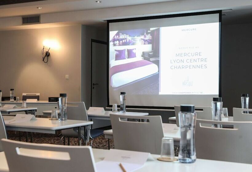 ホテル Hôtel Mercure Lyon Centre Charpennes Parc De La Tête D Or