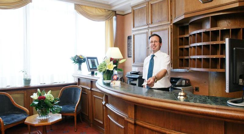 ホテル Meslay Republique