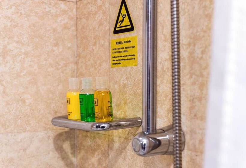 Millennium Harbourview Hotel Xiamen Near Metro Station & Zhongshan Road