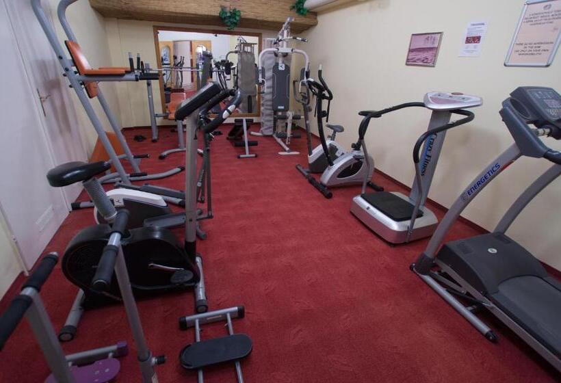 酒店 Mátyás Király Gyógy  és Wellness