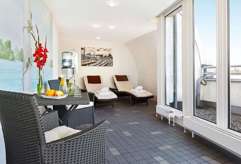 ホテル NH Collection Hamburg City