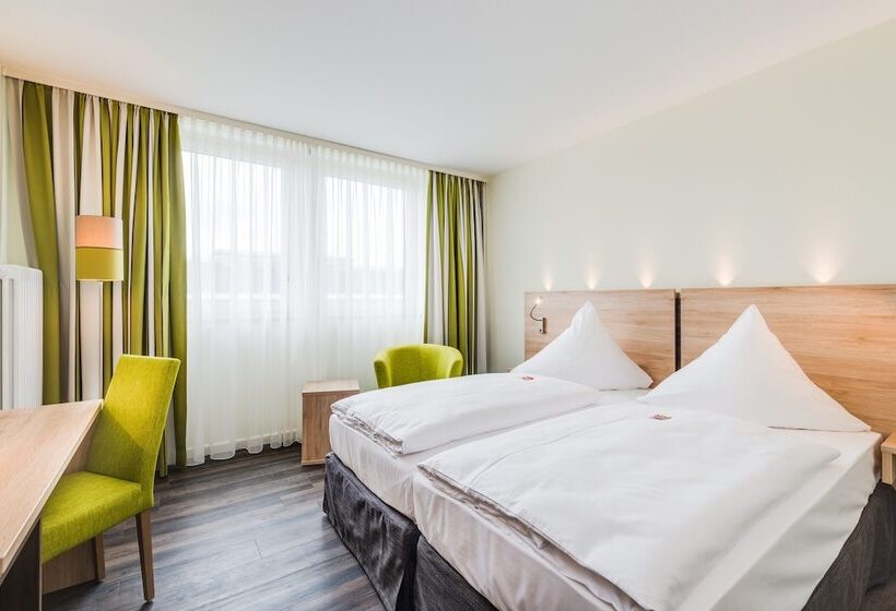 Novina Hotel Wöhrdersee Nürnberg City