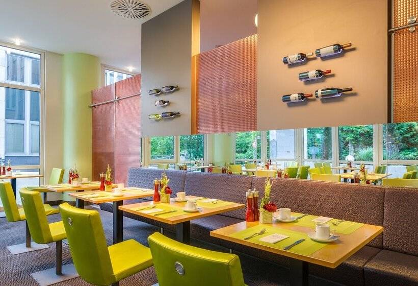 Novina Hotel Wöhrdersee Nürnberg City