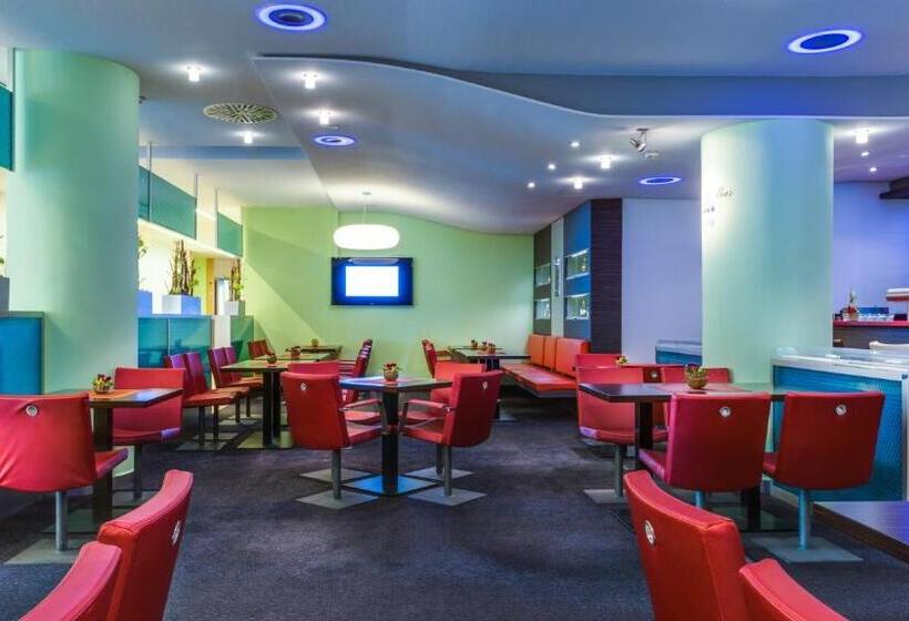 Novina Hotel Wöhrdersee Nürnberg City