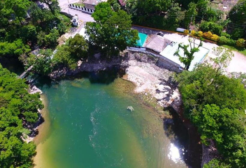 ホテル Nututun Palenque