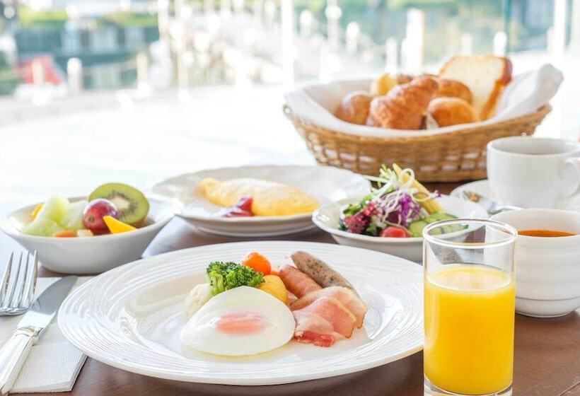 هتل Okura Jr Huis Ten Bosch