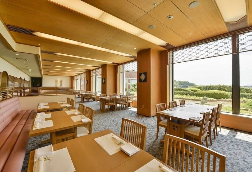 هتل Okura Jr Huis Ten Bosch