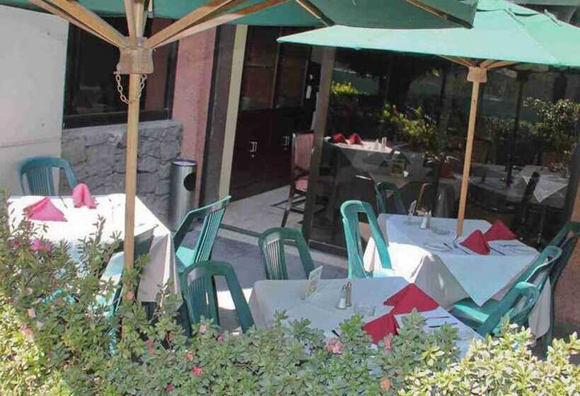 هتل Pedregal Palace