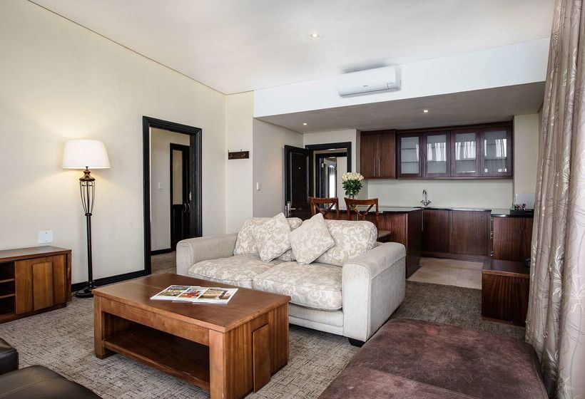 Premier Hotel Cape Town