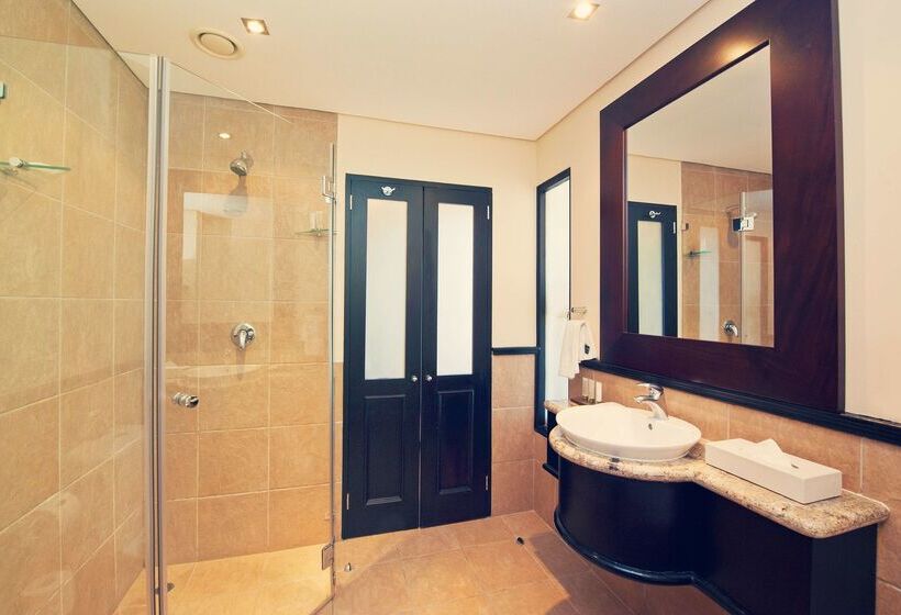 Premier Hotel Cape Town