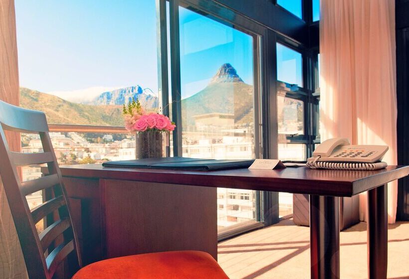 Premier Hotel Cape Town