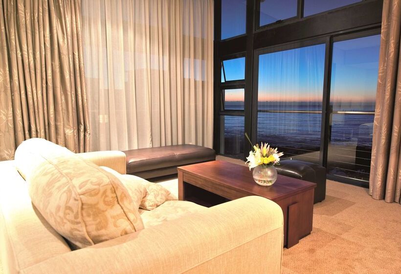 Premier Hotel Cape Town