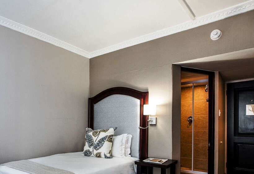 Premier Hotel Cape Town